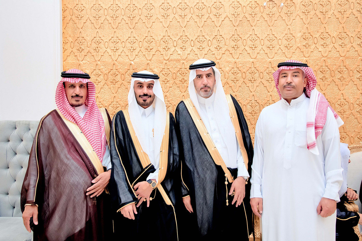 freelancers-BN7-A2044