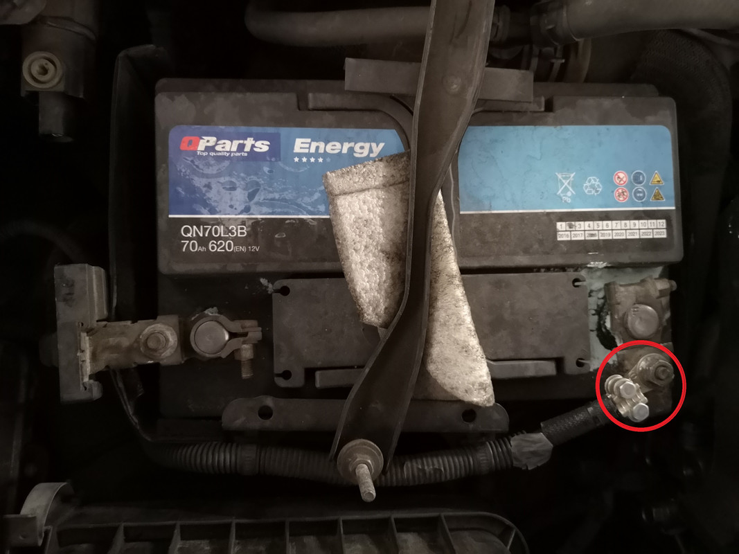 Batteria QPARTS energy QN70L3B 70aH 620 M