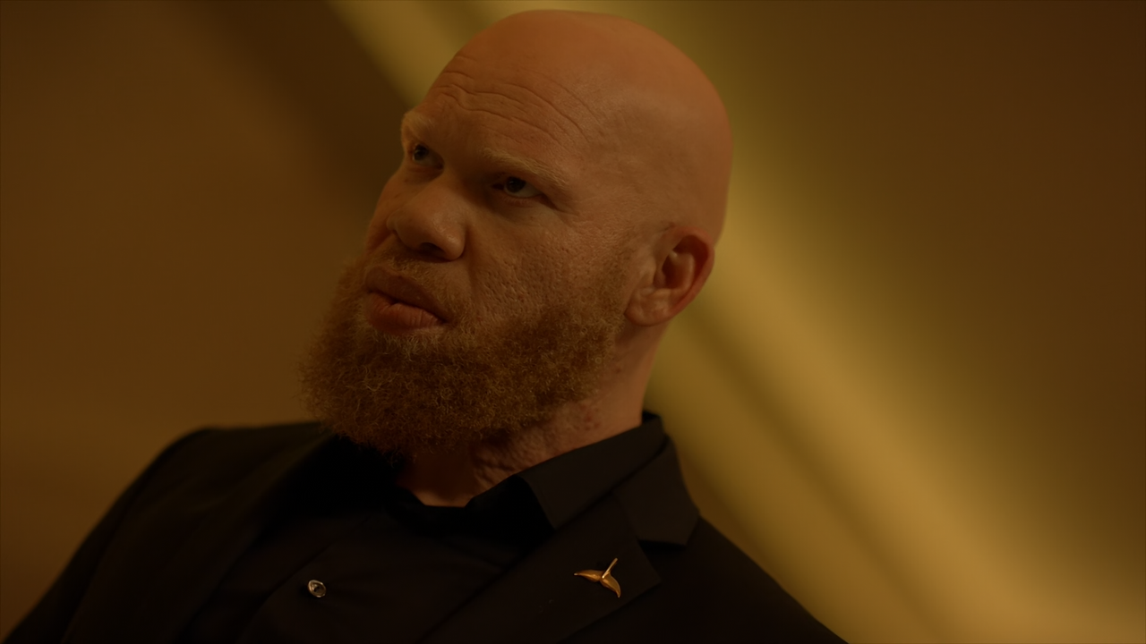 Black.Lightning.S04E11.The.Book.of.Reunification.Chapter.Two.Trial.and.Errors.1080p.10bit.AMZN.WEB-D