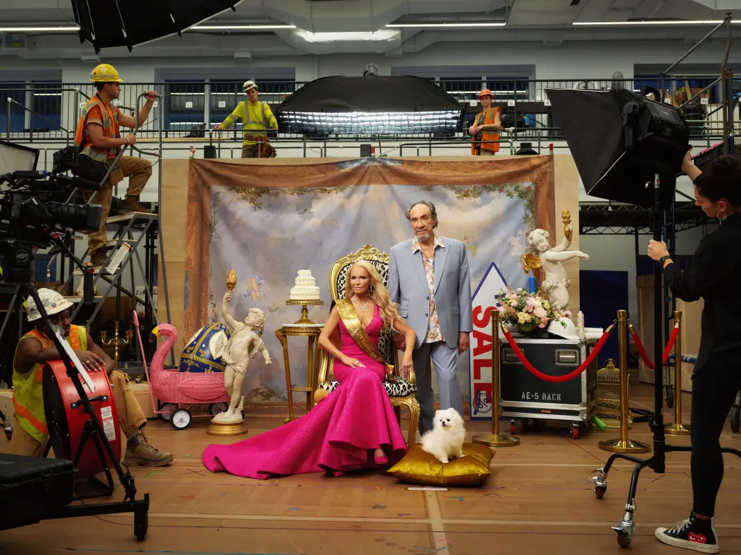 THE QUEEN OF VERSAILLES Previews