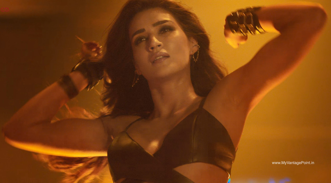 arms-of--kriti-sanon-hot-in-hum-aaye-hai-song-from-ganapath-movie