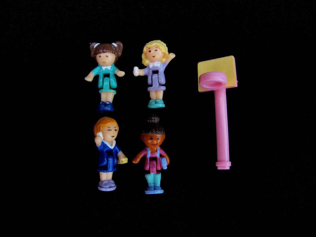 1993 Schoolhouse Polly Pocket (5)