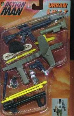 Action Man urban figures, carded sets and vehicles. B22-C55-DB-6-B47-43-DE-9-B8-B-AF6-B3-F933211