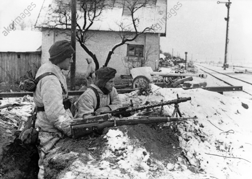 II. WK - Ostfront - MG-Schützen 1944