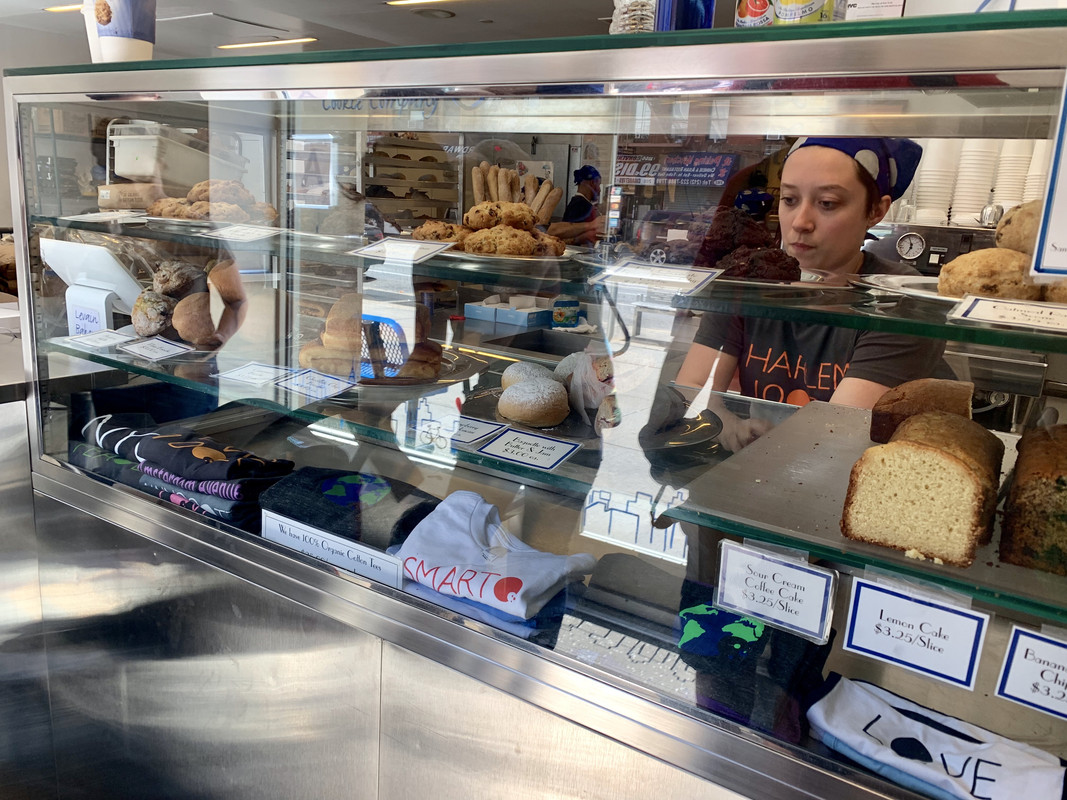 F9D1C068-B14C-4085-A2C1-8EAE0491B55A