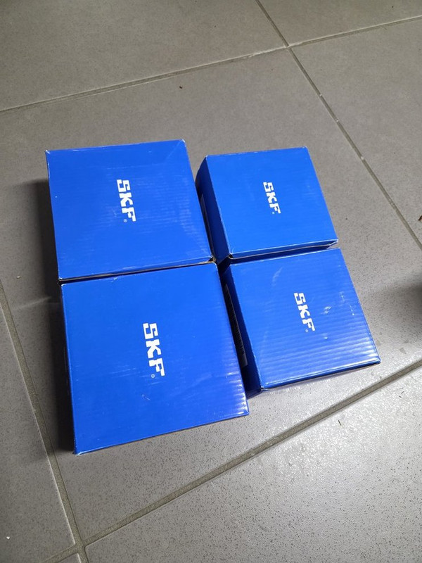 [Immagine: lh-Q7Lkp-CSf-W-HCGSbzo-Xog.jpg]