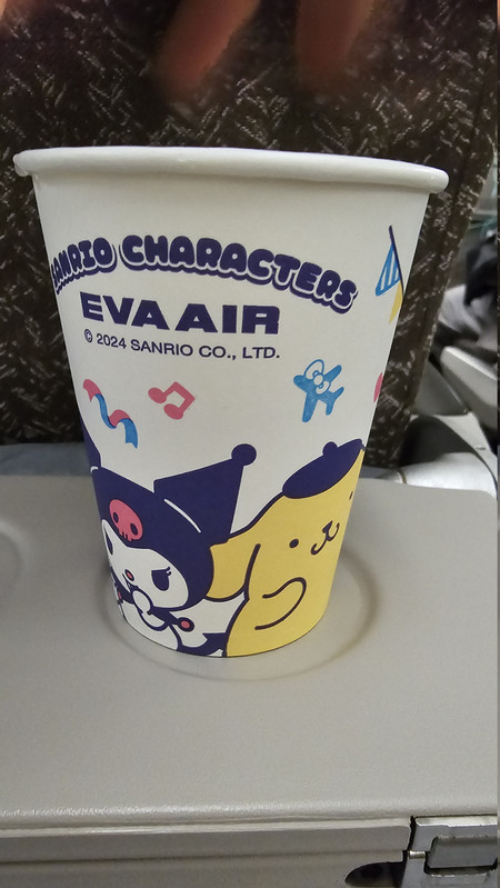 長榮航空三麗鷗紙杯