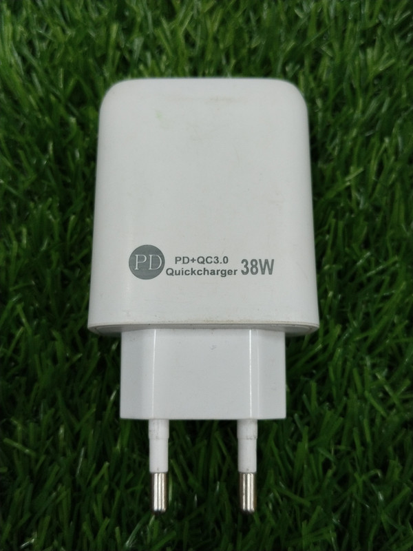 PD Quickcharger 38W