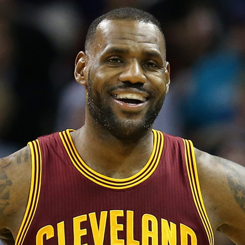 lebron-james-photo-by-streeter-lecka-getty-images.jpg