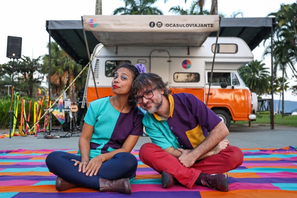 kombi-literaria-casulo-viajante-faz-espetaculo-gratuito-no-vale-do-ribeira-66c39c3b02f41