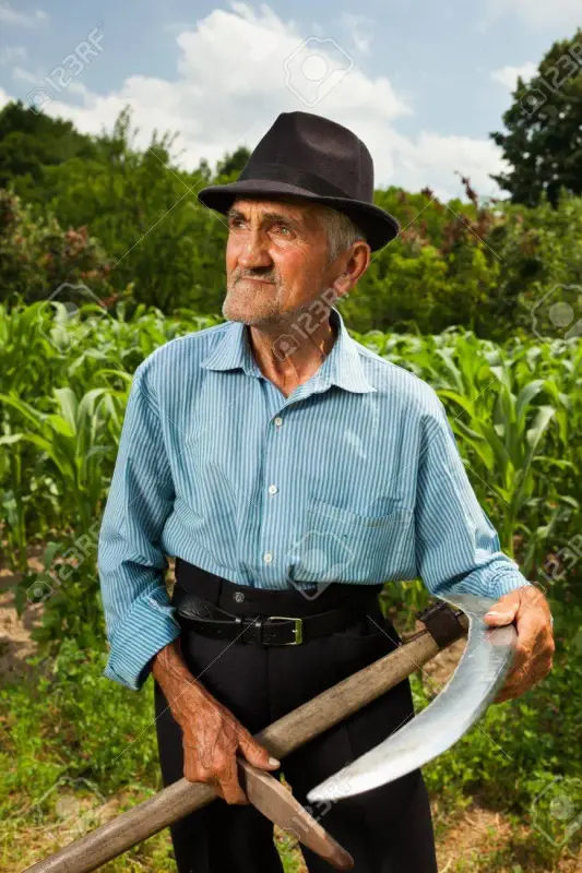 15662400-senior-bauer-sch-rfen-seiner-se