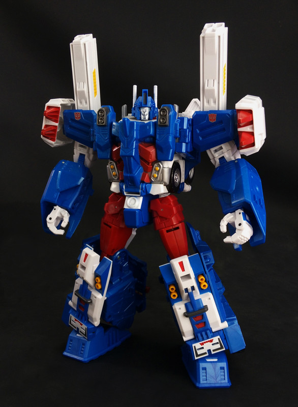 X2-LG-Ultra-Magnus-add-on-01