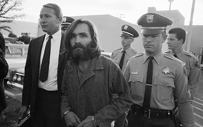 MUNSTERS-CHARLES-MANSON-2-FOTOR.jpg