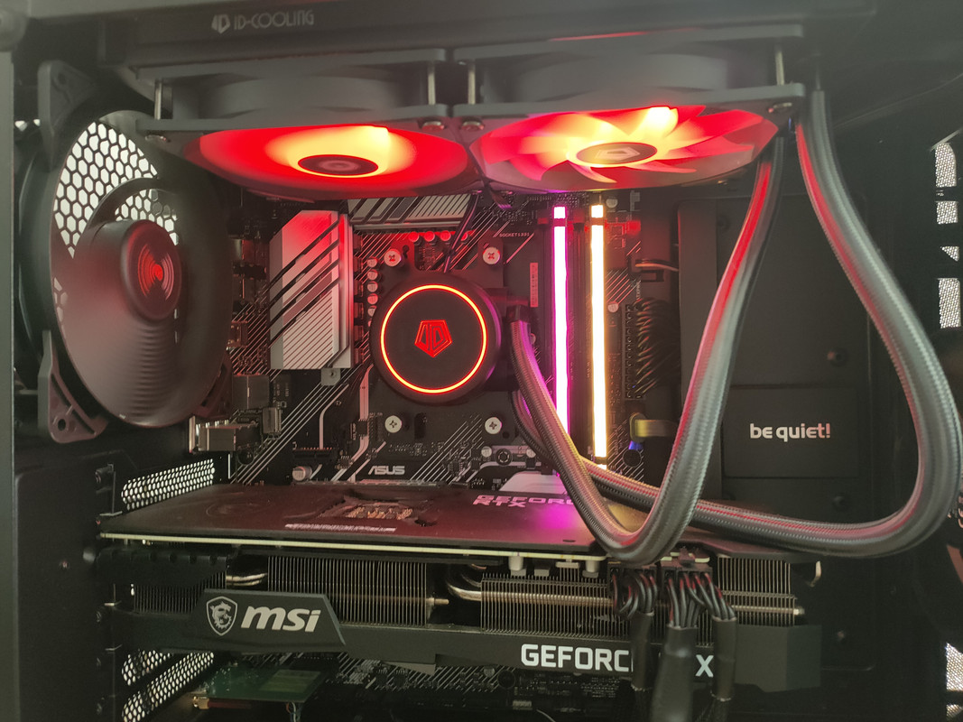 [SOLVED] - PC sounds like a jet engine when i play games in 4K | Tom's ...