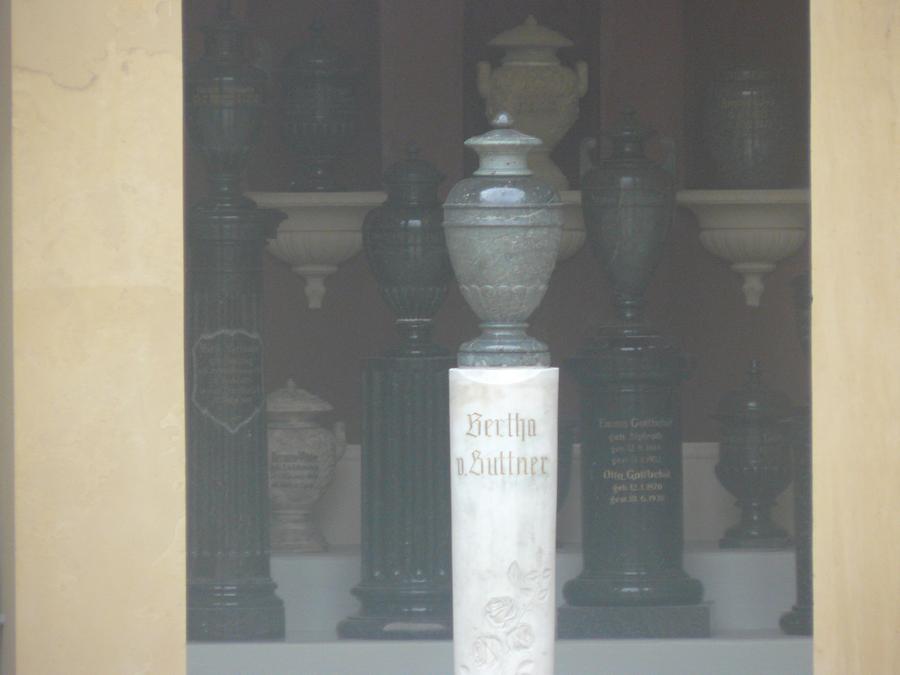 i008789