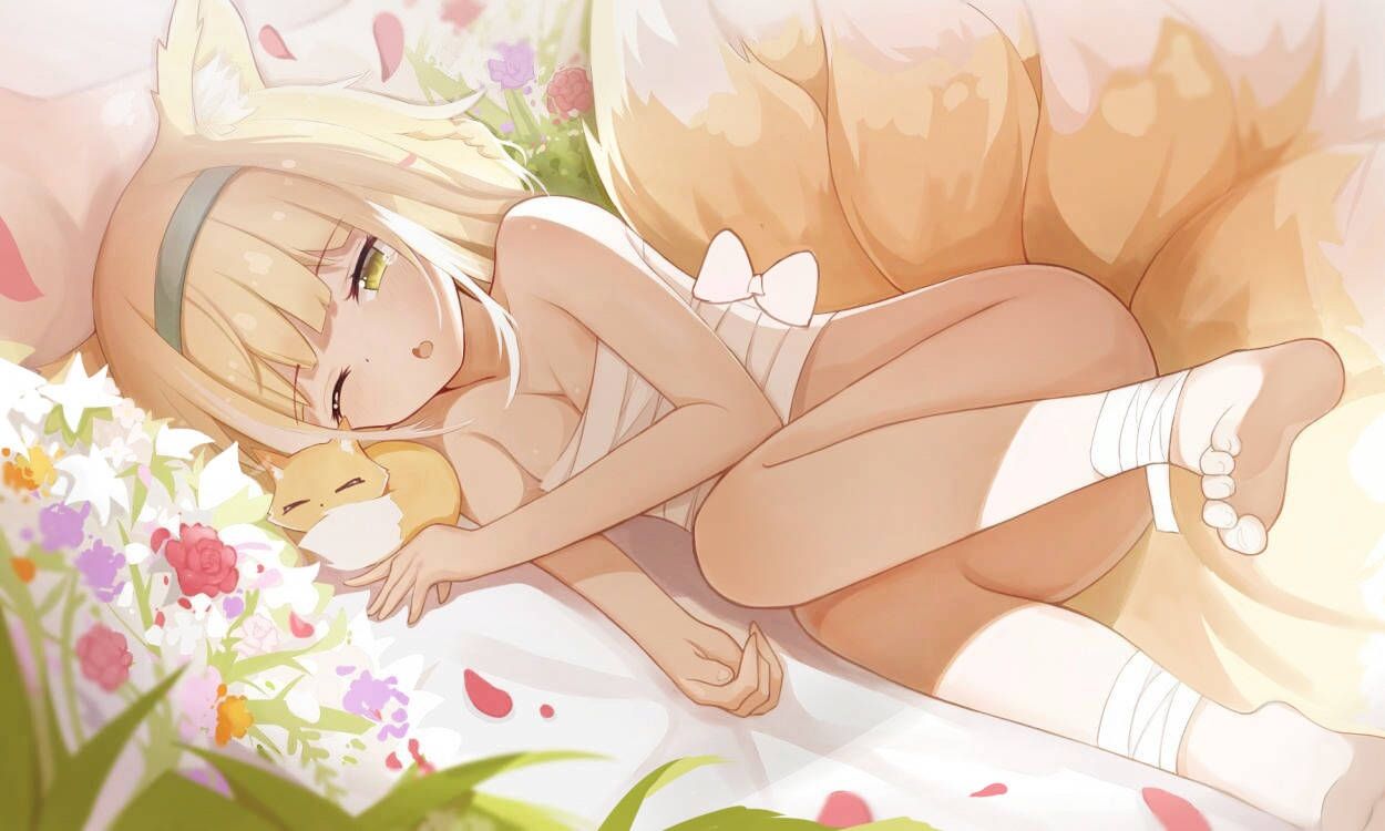 suzuran-arknights-drawn-by-youtiao-zongzi-3b05492c015b3d2498e973c557c555a9-1