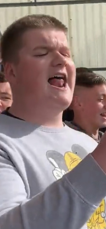 93933516-80CD-461C-8D5A-C47F351FE0F9