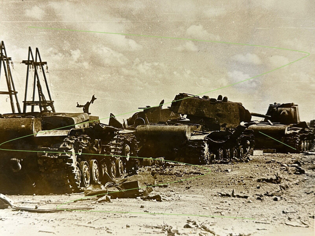Original Wk2-Foto Panzers bei Leningrad zerstört im 1942