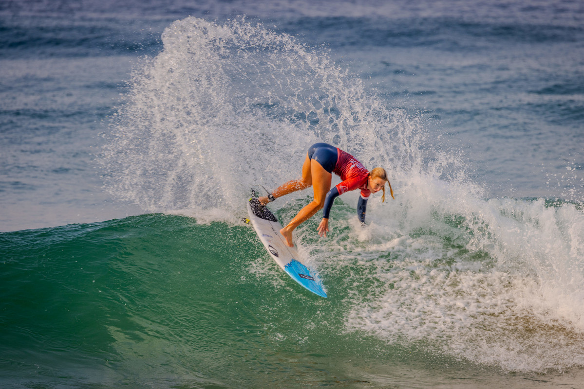 SURFING402GIRLWATCHING_Tessa Thyssen of France surfs in Heat 2 of the Semifinals at the Ballito Pro 