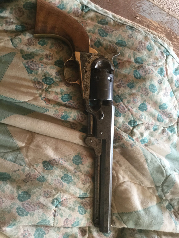 67D03EBE-0AAA-4643-8531-175E7FA4EBC7