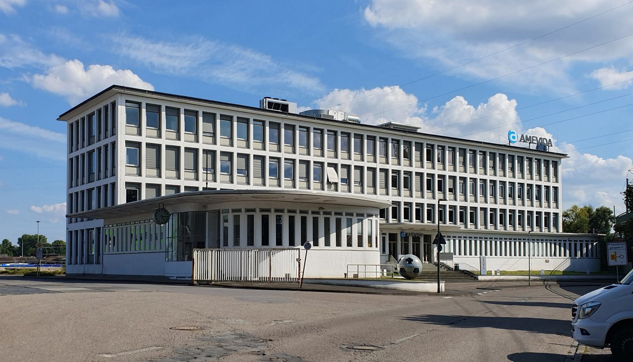 20250906-152536-Shift-N.jpg