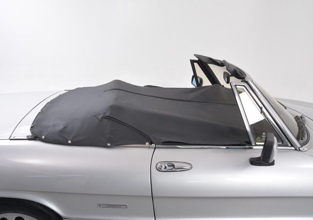 alfa-quadrifoglio-low-miles-with-hardtop-soft-top-tonneau-cover-5.jpg