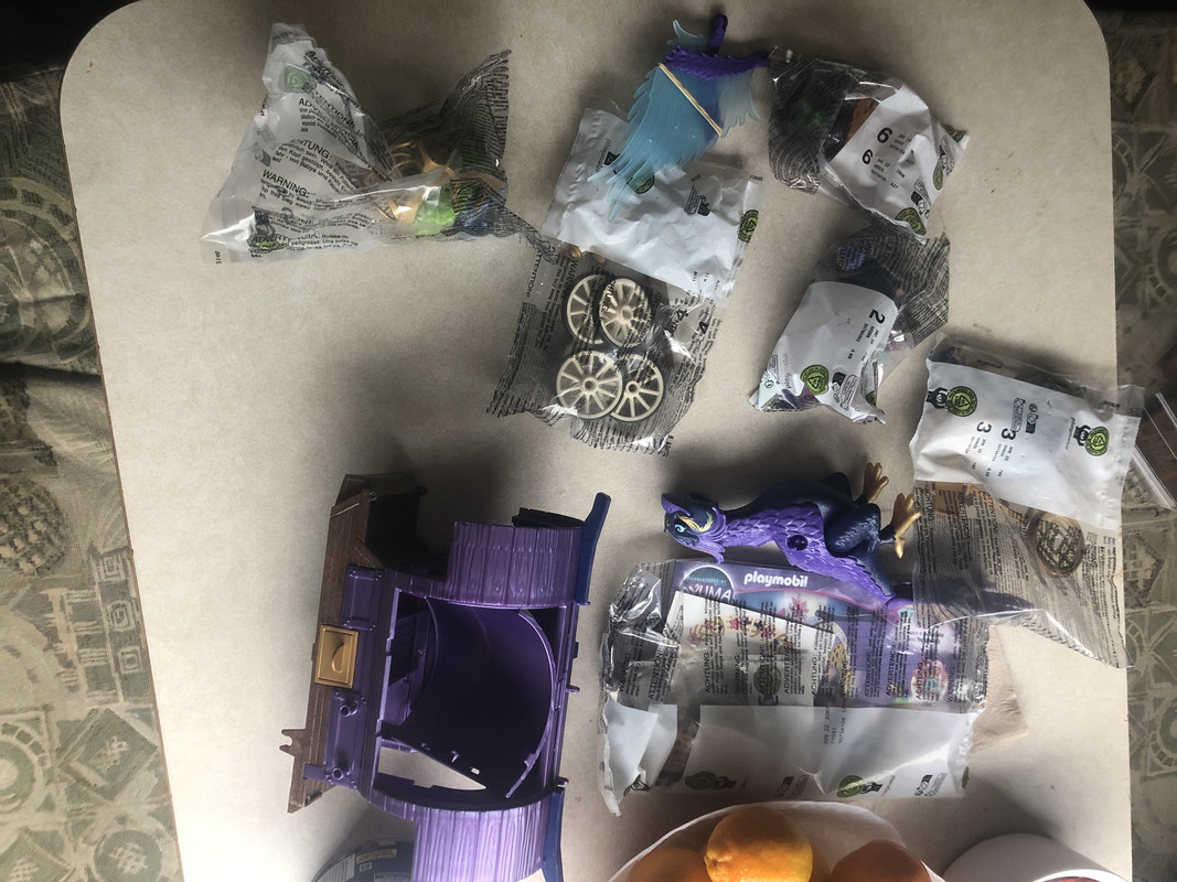 9E32507F-BC1D-4C30-B2B0-49A8D461B797