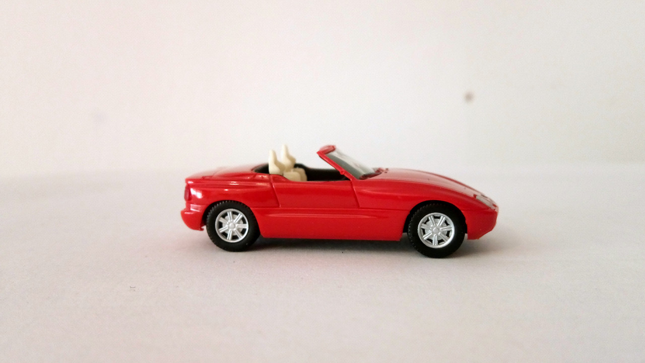 Mach (9015)