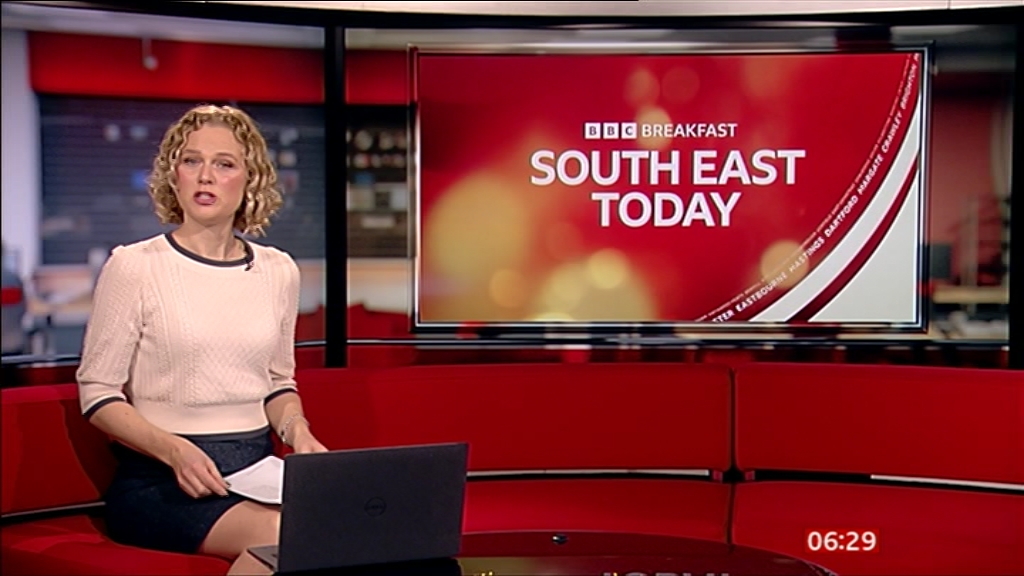 01.06 - 06.00.00 - Breakfast. The BBC's Breakfast programme features ....ts_snapshot_09.57.778