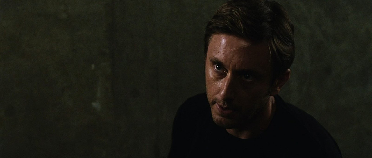 (Vietsub) Dawn Of The Dead 2004 1080p BluRay DTS x264-D-Z0N3.mkv_snapshot_01.26.24.388