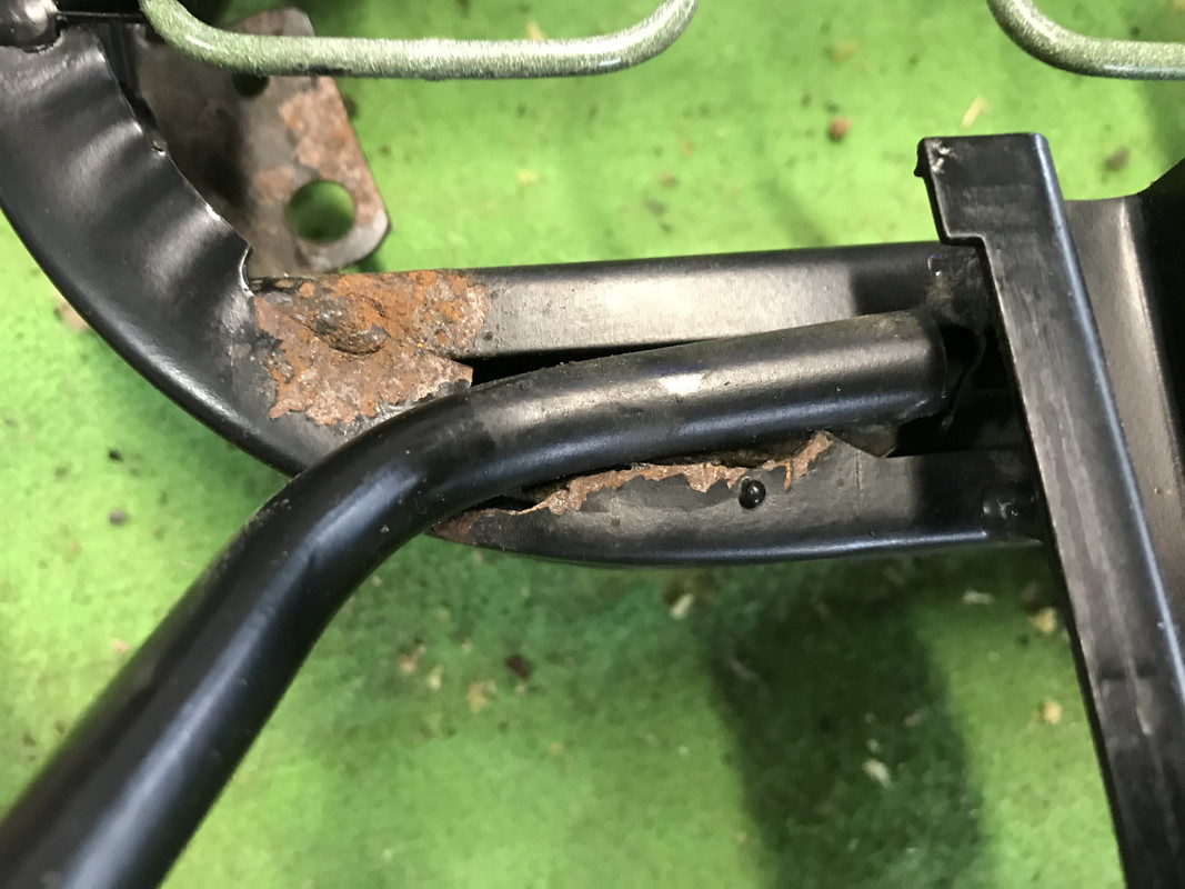 3A8E9E73-CF7E-4053-B80D-09106228A4D5