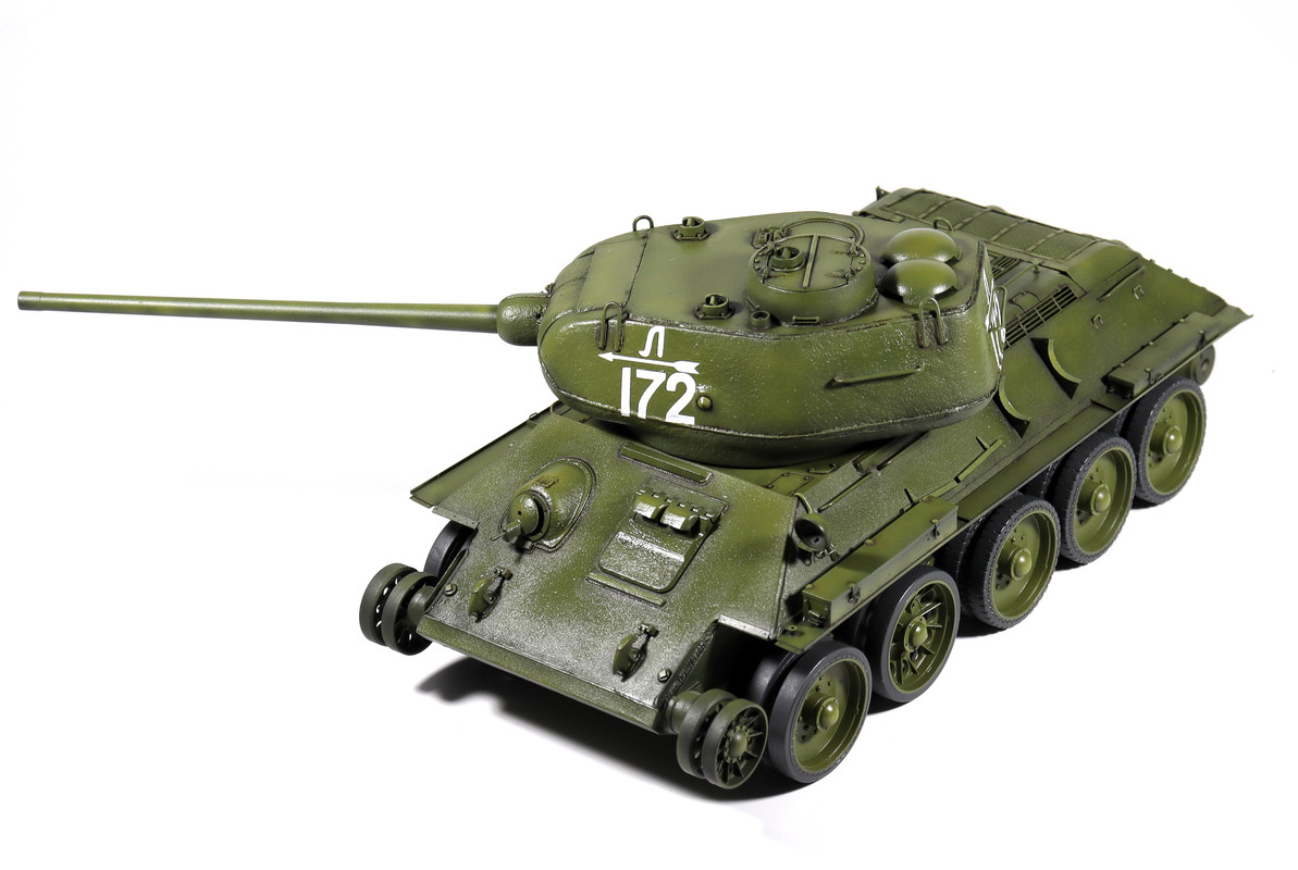 D5B90F51-CFBF-409D-BC62-86B3F294B70D