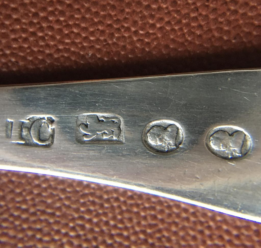 49E84048-F33F-4AB0-A58B-3C1EB716B781