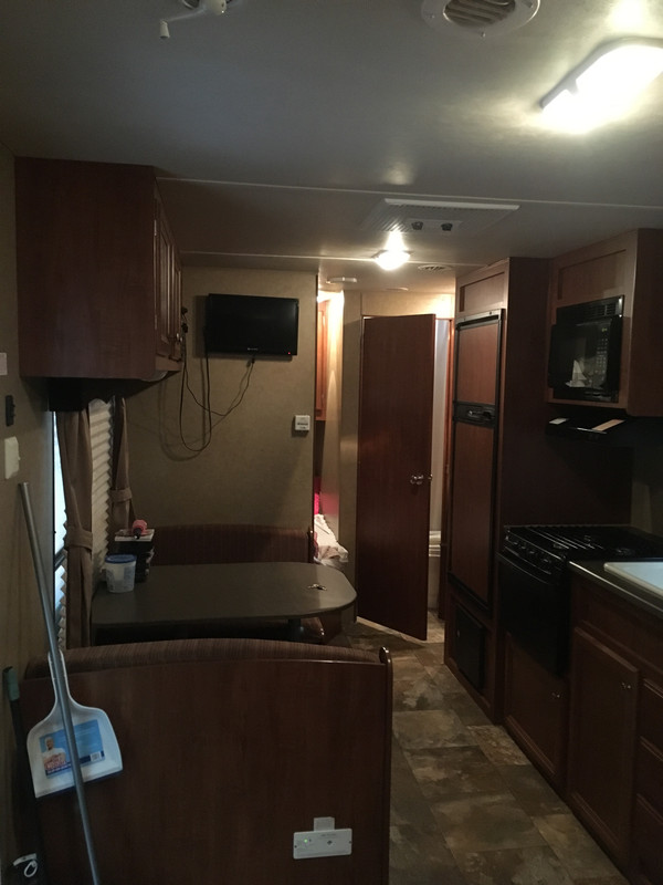 822A2BAE-7397-4A4D-8548-10027C86F444