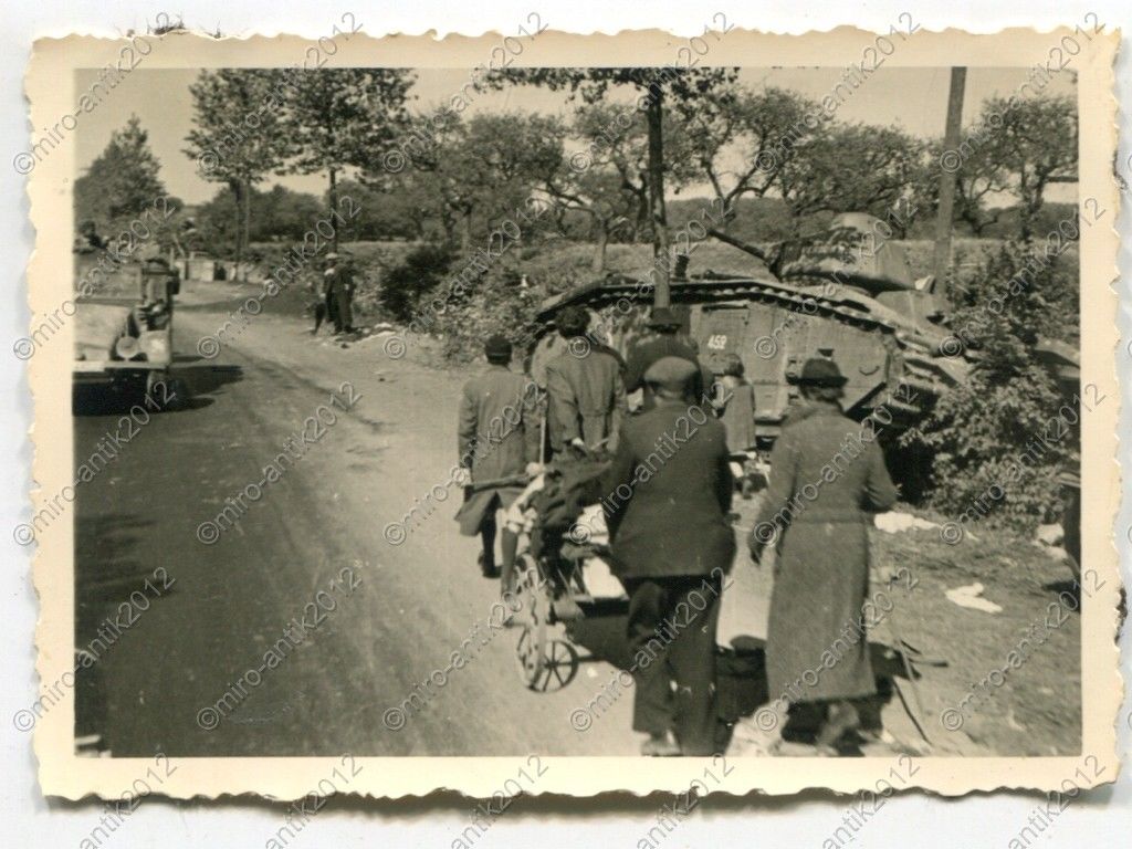 Foto, Wehrmacht, zerstörter Panzer, Char B1, VER
