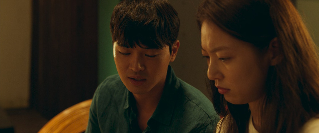 Handsome Guys (2024) (1080p Blu Ray x265 SAMPA) mkv snapshot 00 22 53 403