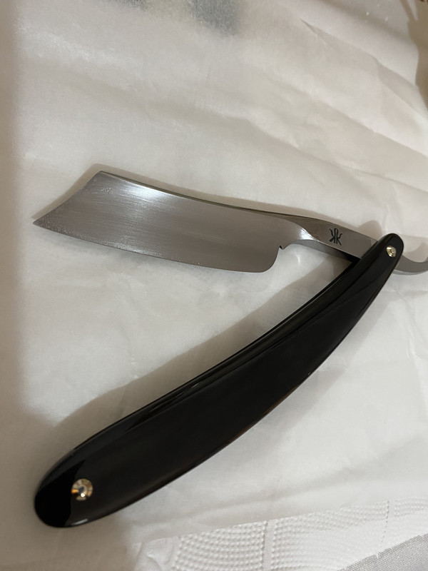 4281B60C-58F8-42AE-9622-6547EFF4EA5F