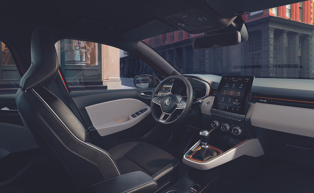 2019 Renault Clio (2)