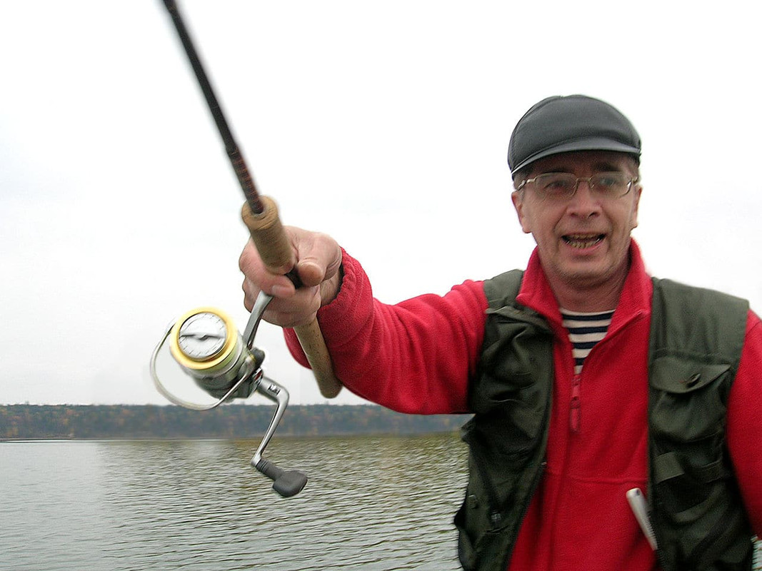 Выбор спиннинга для джига с лодки для нормальной