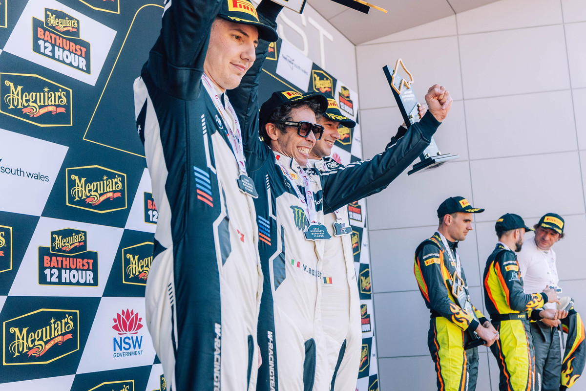 P90586280_highRes_bathurst-aus-30th-ja