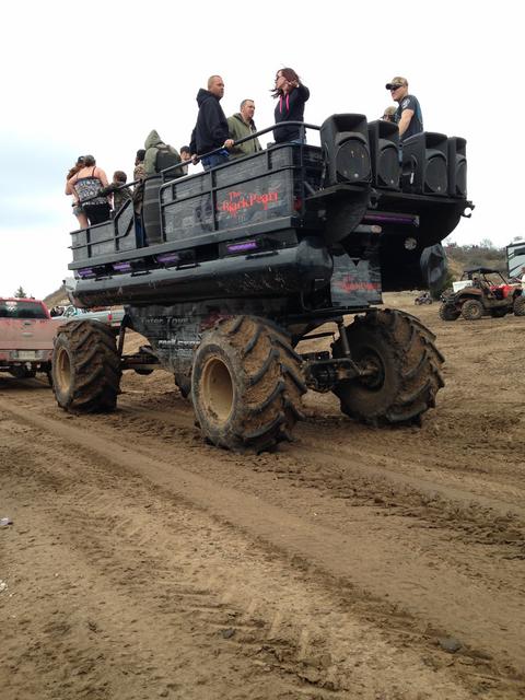 4x4-Pontoon.jpg