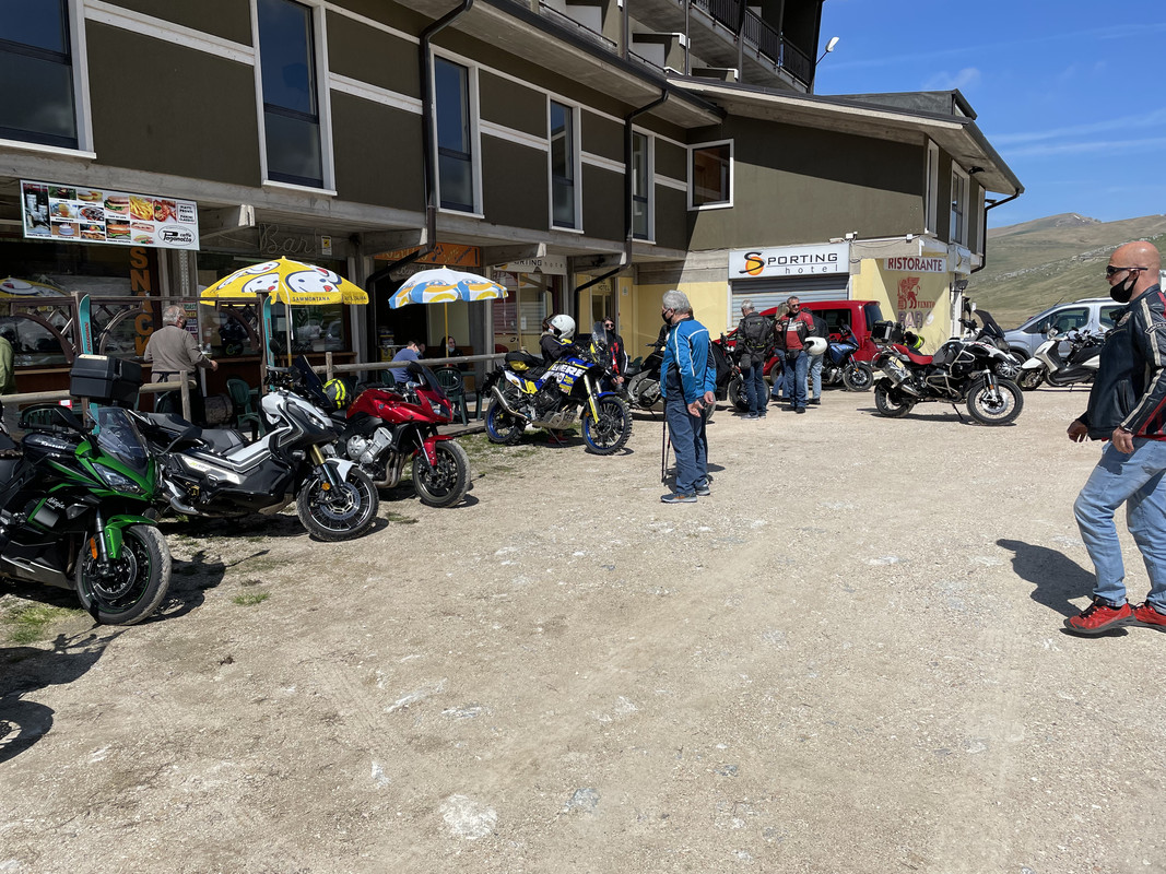 7EED943F-B827-417C-B07C-DD37450C7981