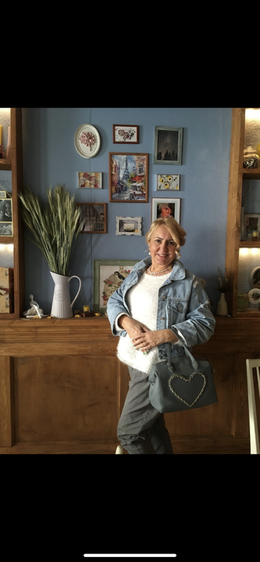 4EDCF3BE-7F99-4862-ABD0-D2F725E11A2A