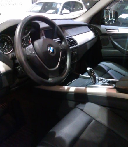 Interior.jpg