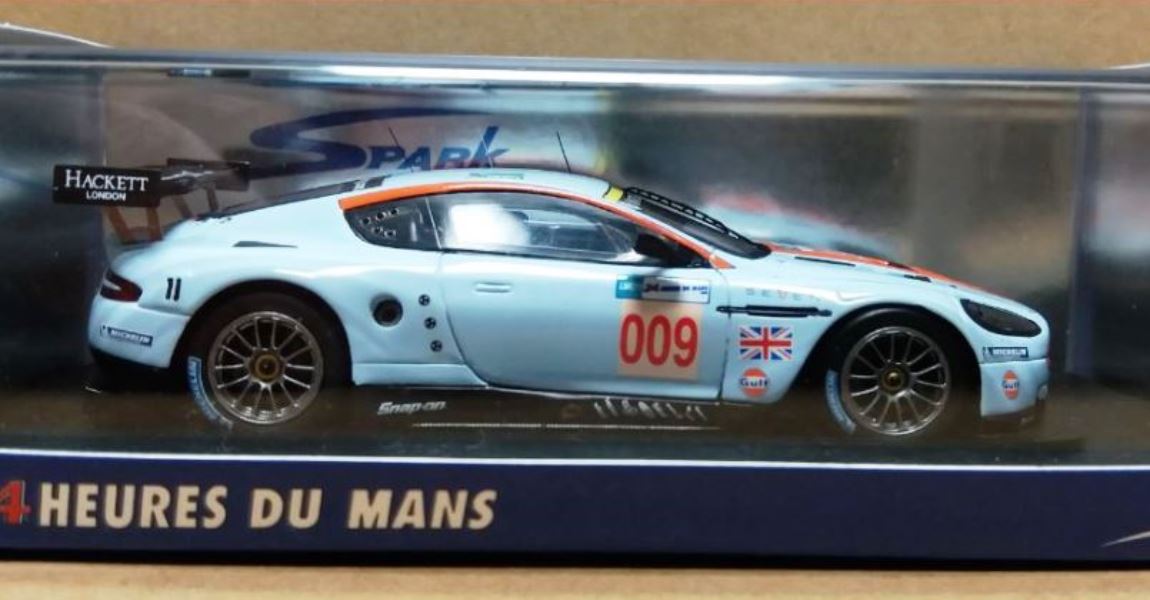 aston-martin-DBR9-009-lm016.jpg