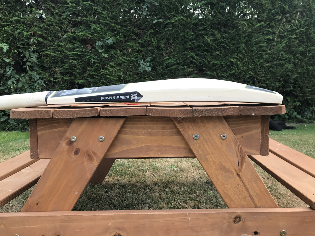 B5935EF9-B2D6-4A56-B382-379634D3600D