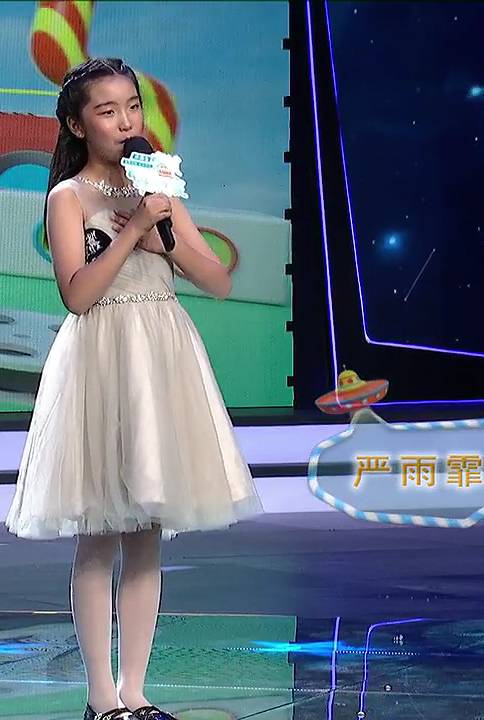 严雨霏,暑假作业,暑假学妹,ロリータ,Lolita,萝莉塔,炉利,Loli,萝莉,亜炉,華炉,少女,甜妹,暗の萝莉