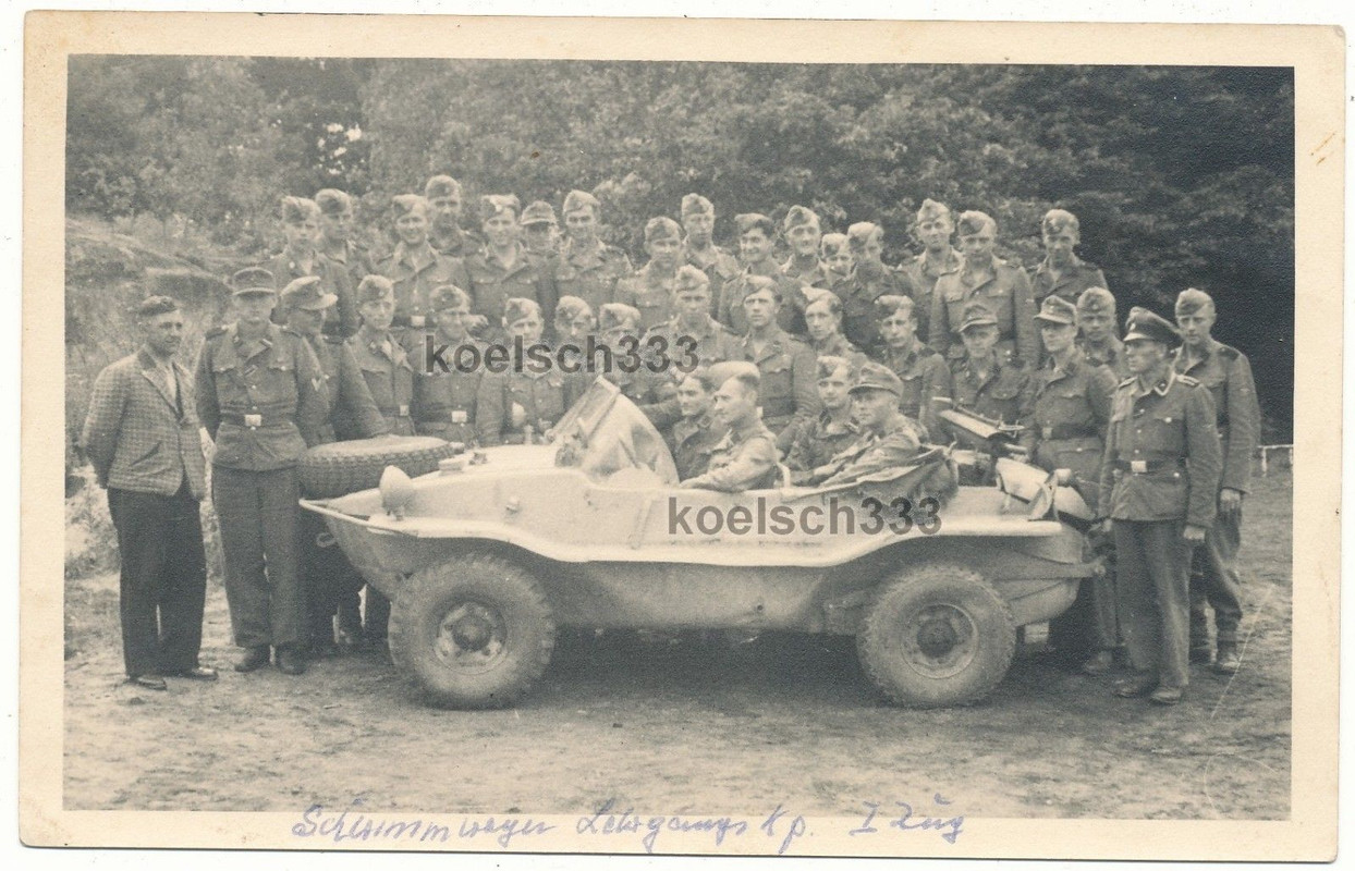 Foto Soldaten beim Lehrgang für VW Schwimmwagen Typ 166 ! Amphib