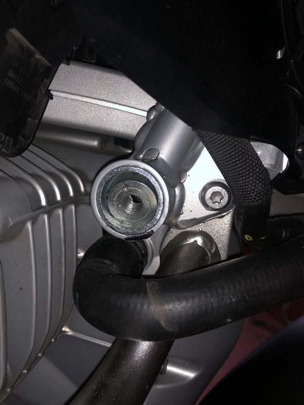 9E5829B4-A74B-49BF-9FC2-99E970E54D28