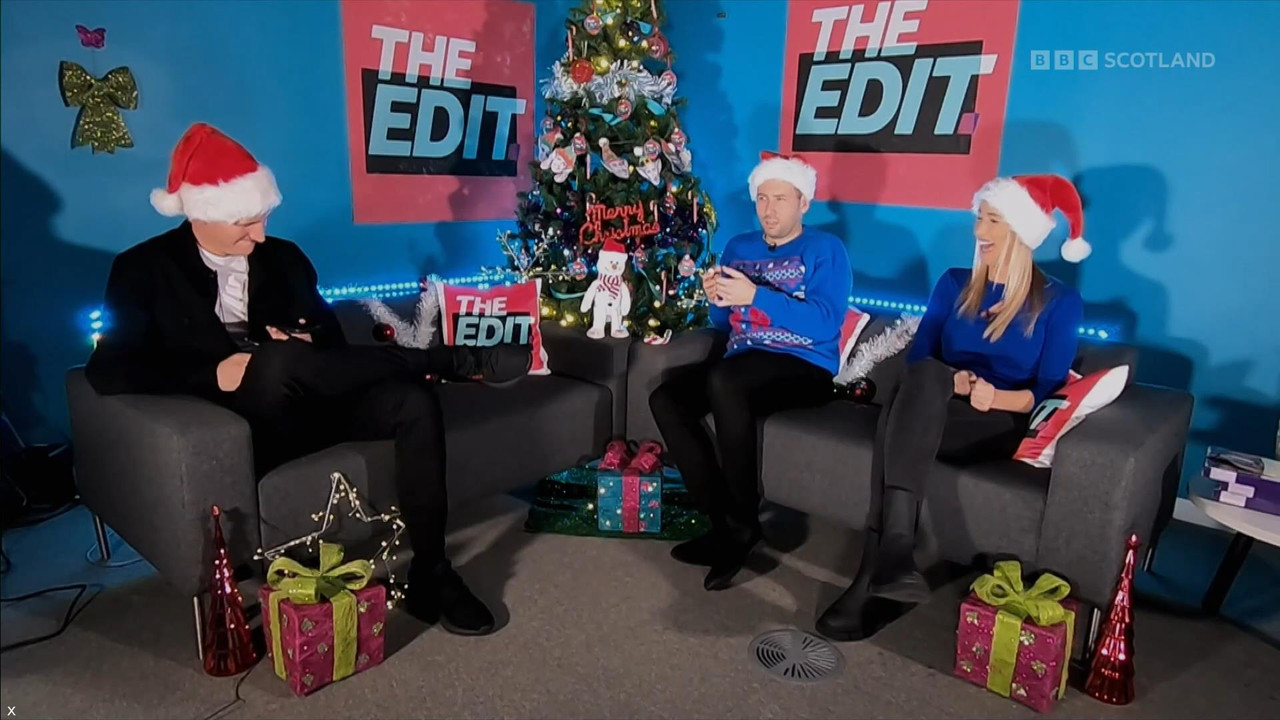 12.25 - 20.00.00 - The Edit Christmas Special. Amy Irons and David Fa....ts_snapshot_26.21_[2021.12.